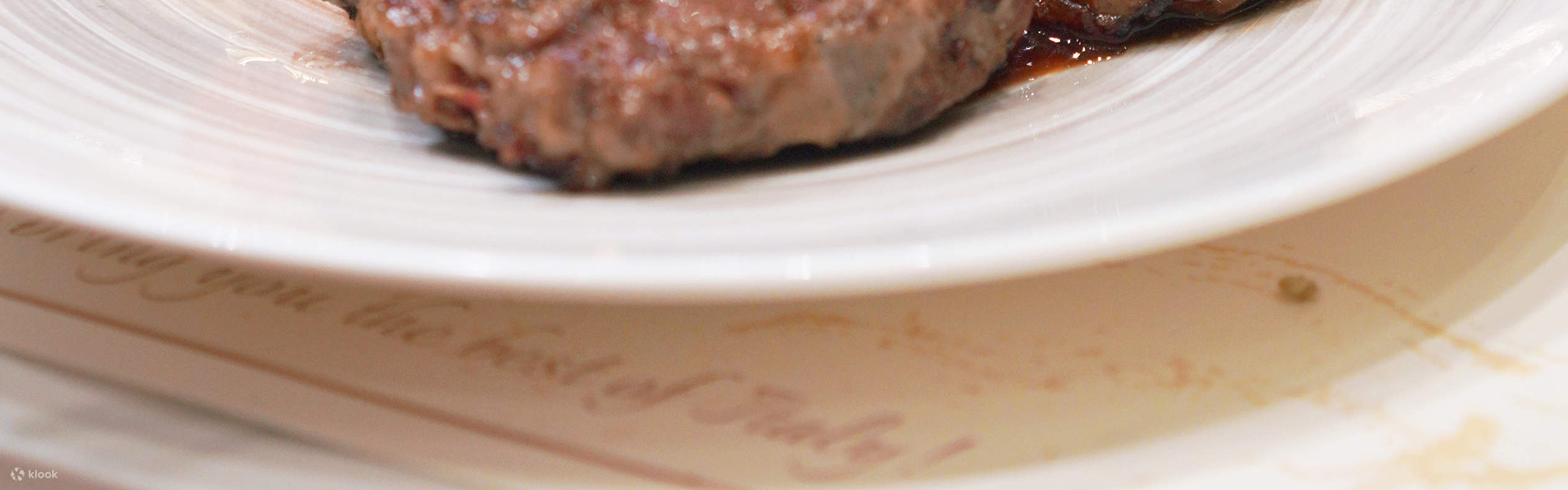 Giovanni Pina, bữa nửa buổi, bữa nửa buổi cuối tuần, tất cả những gì bạn có thể ăn